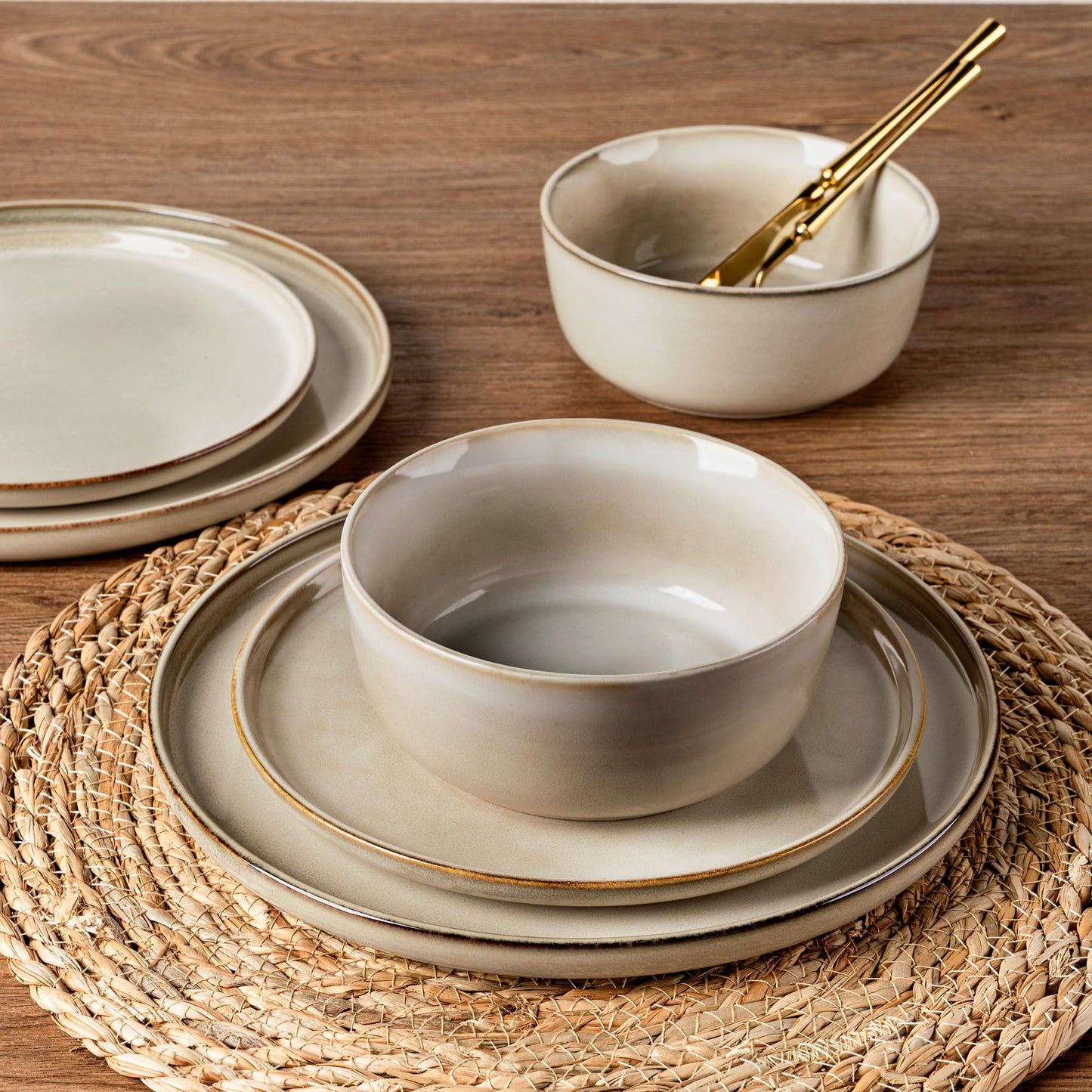 Stoneware Dinnerware Set – Reactive Glaze Plates & Bowls, Service for 8