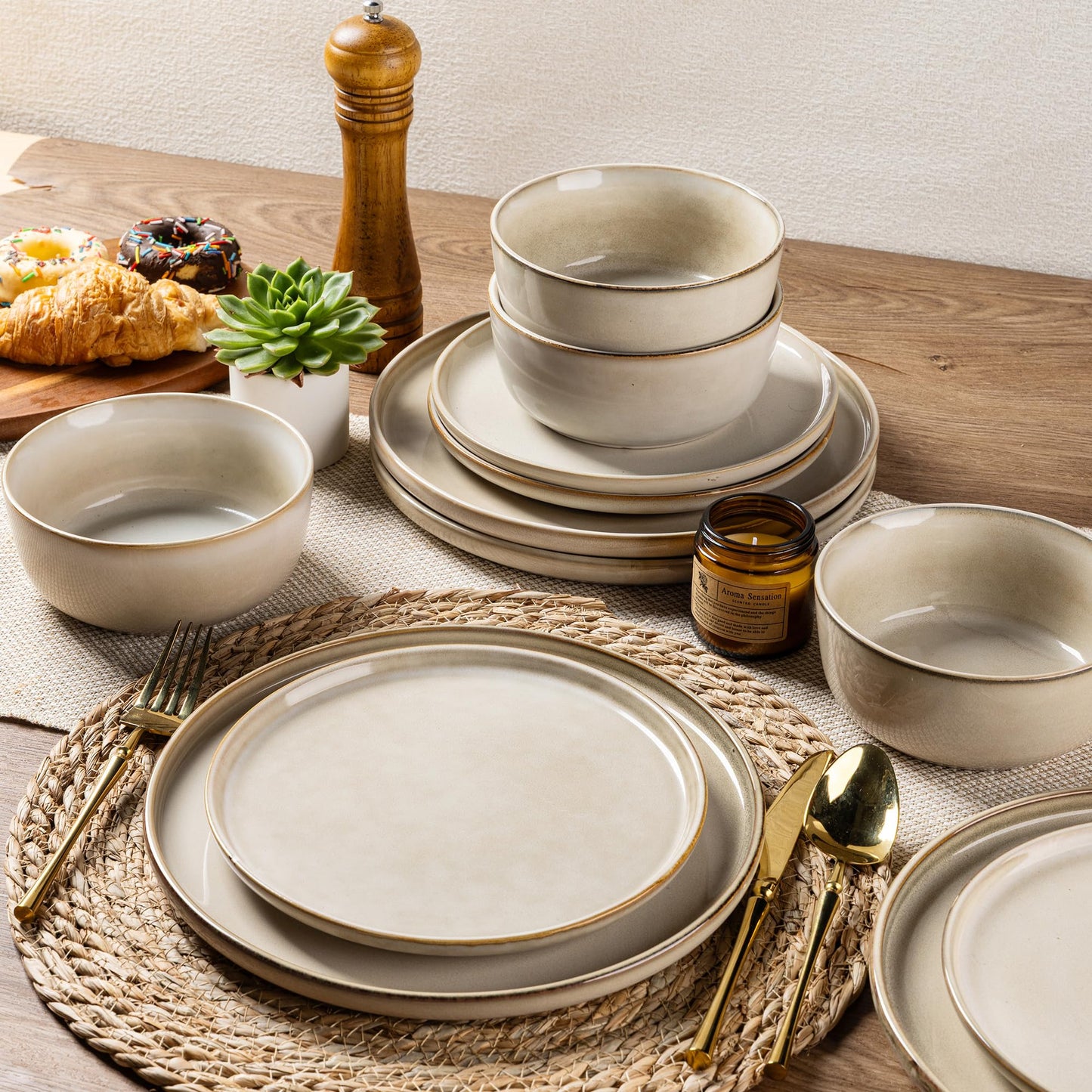 Stoneware Dinnerware Set – Reactive Glaze Plates & Bowls, Service for 8